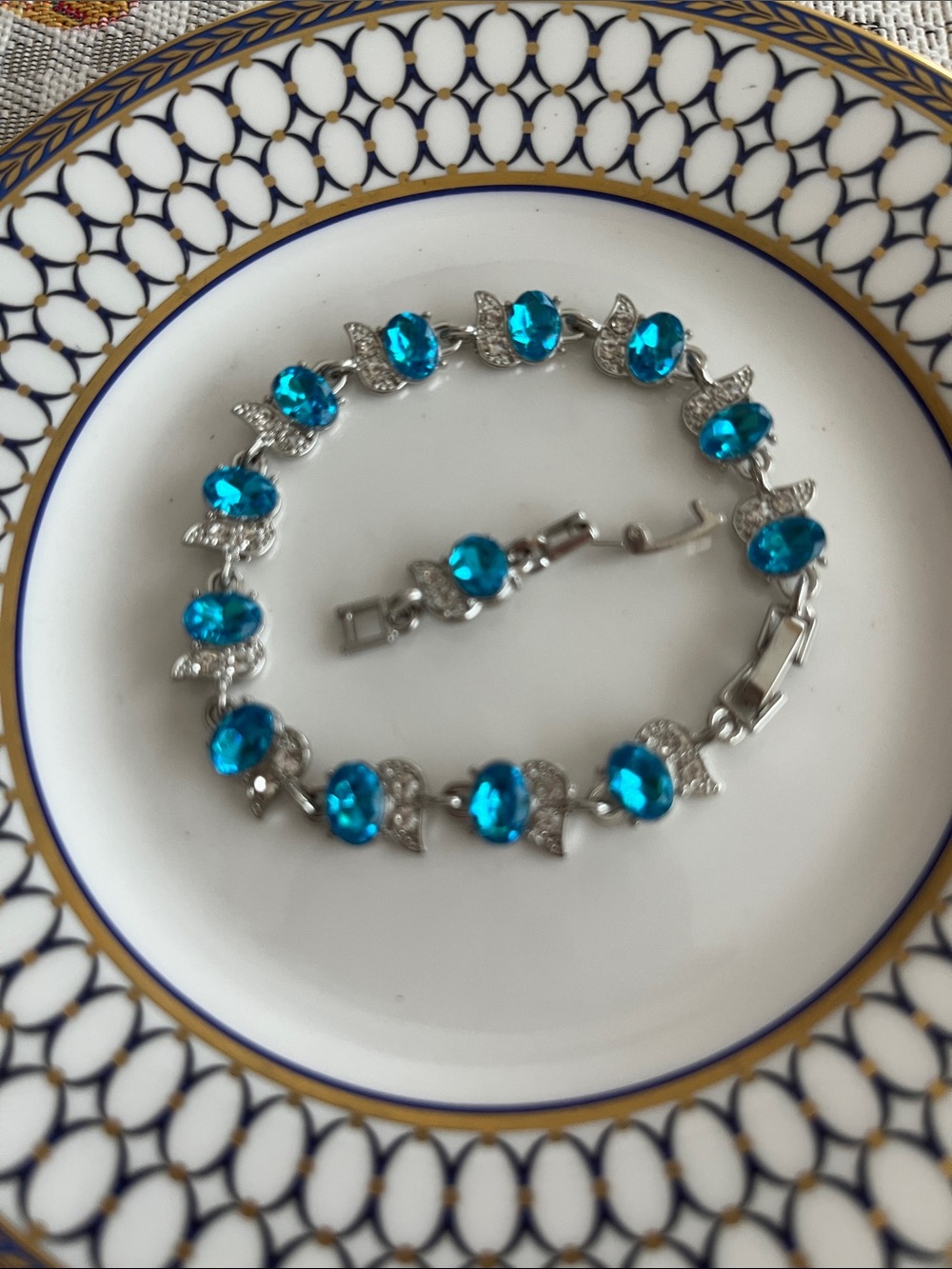 Silver-tone Bracelet with Turquoise Blue Crystal Accents New